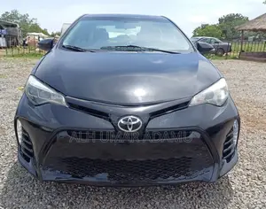 Toyota Corolla 2016 Black