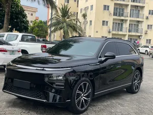XPeng G9 EV AWD 2024 Black