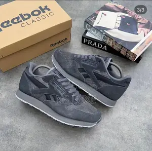 Reebook Sneakers