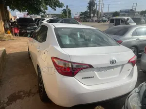 Toyota Corolla 2015 White