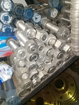 11/8 X170 Stud Boit and Nut For