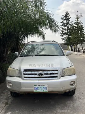 Toyota Highlander V6 AWD 2004 Silver