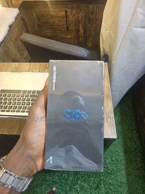 New Samsung Galaxy S8+ 128 GB Black