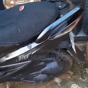 SYM Fnx 125 2024 Black