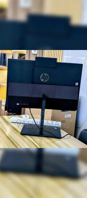 New Desktop Computer HP ProOne 600 8GB Intel Core i5 SSD 256GB