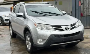 Toyota RAV4 2014 Silver