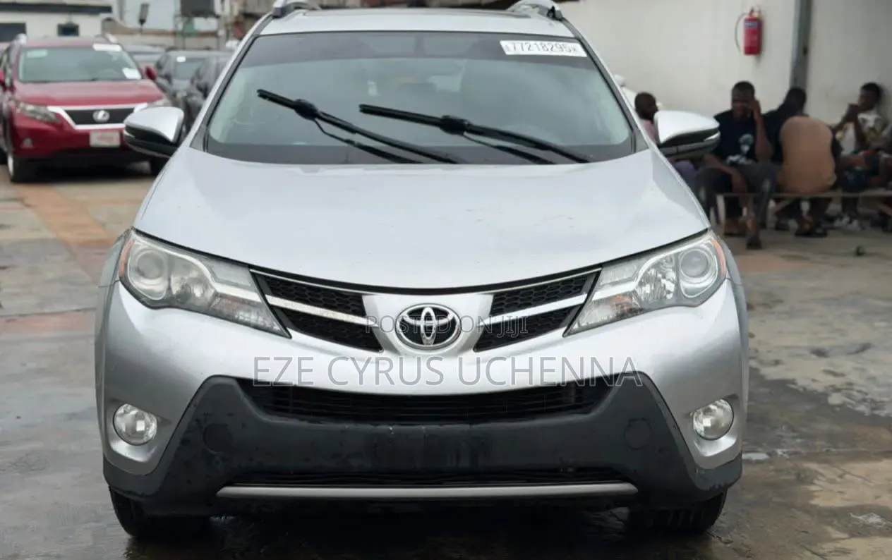 Toyota RAV4 2014 Silver