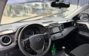 Toyota RAV4 2014 Silver
