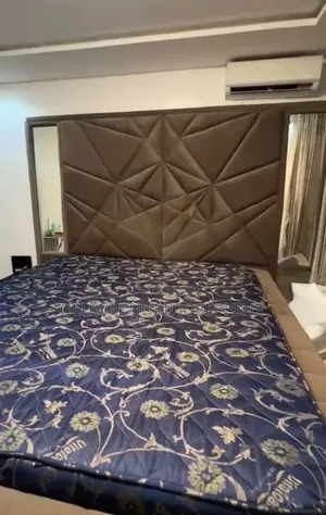 7by7 Bedframe