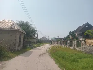 HOT DEAL! One Plot of Land for Sale in Green Haven Estate, Alatunse.