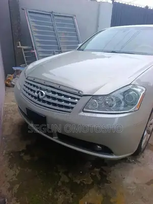 Infiniti G35 2006 Gold