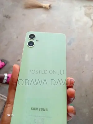 Samsung Galaxy A05 64 GB Green