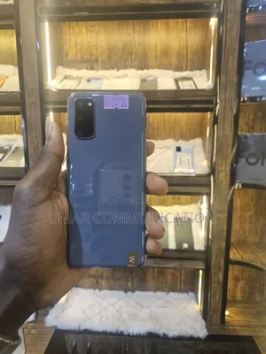Samsung Galaxy S20 128 GB Silver