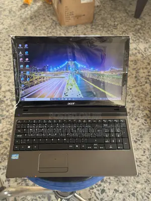 Laptop Acer Aspire 5750 8GB Intel Core i5 HDD 750GB