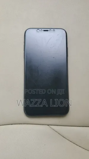 Apple iPhone 11 64 GB Black