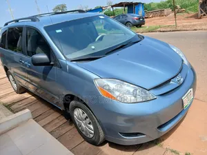 Toyota Sienna 2006 Green