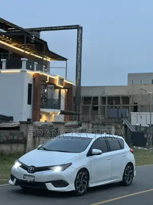 Toyota Corolla 2017 White