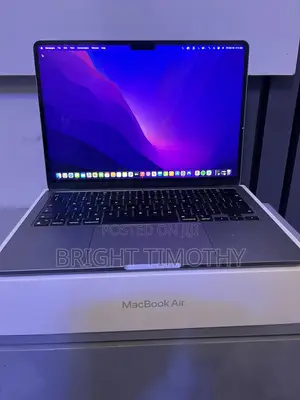 Laptop Apple MacBook Air 2022 M2 8GB Apple M2 SSD 256GB