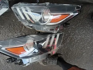 2015 Ford Mustang Headlight