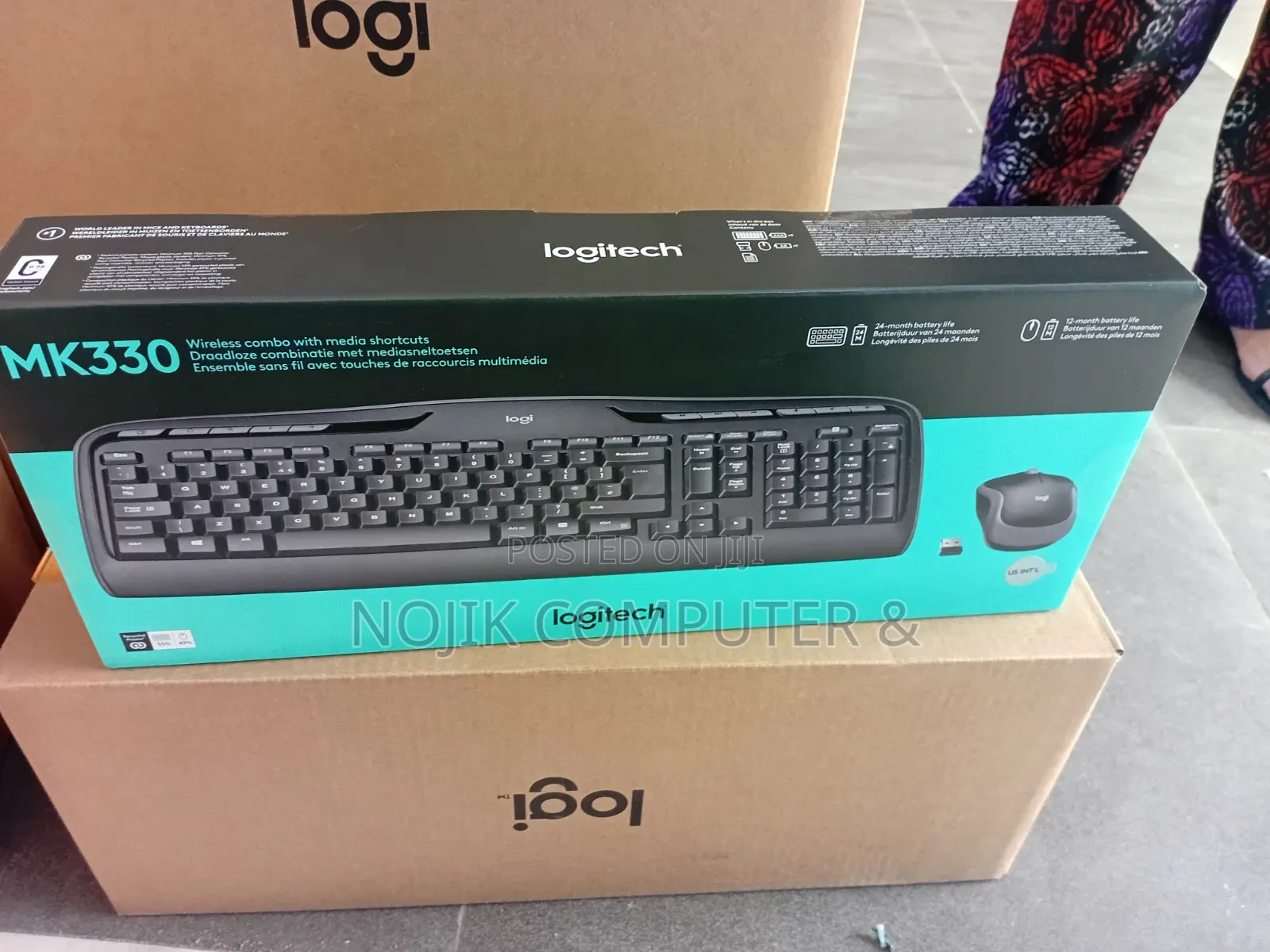 MK330 Logitech Keyboard and Mouse Combo