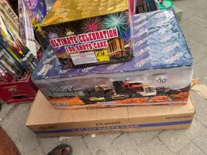 2 in 1, 100 Shot Big 200 Shot Display Fireworks Cake