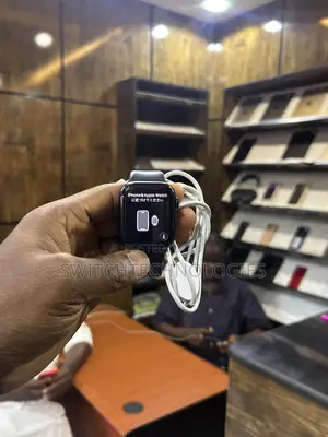 Apple Watch Series 7 45mm GPS Only – Uk