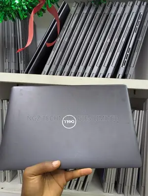 Laptop Dell Latitude 5400 16GB Intel Core i7 SSD 256GB