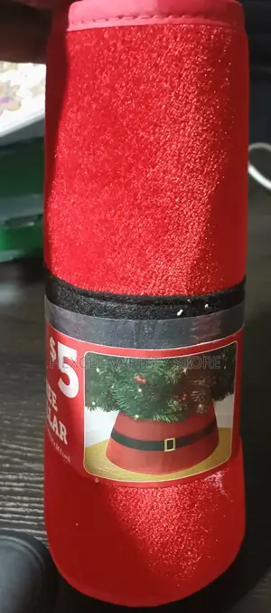 Christmas Tree Collar - Red
