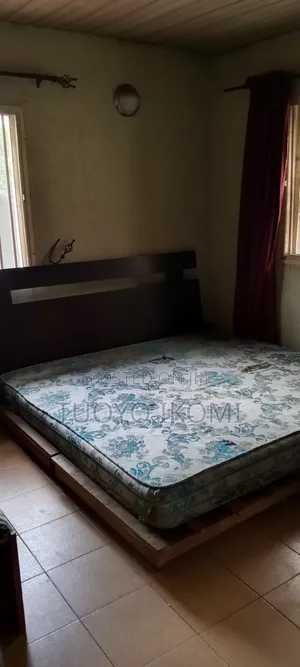 Used King Size Bed Frame With Headboard + Vitafoam Mattress