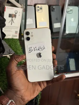 Apple iPhone 11 128 GB White