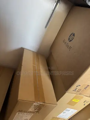 New Desktop Computer HP ProOne 600 8GB Intel Core i3 SSD 512GB