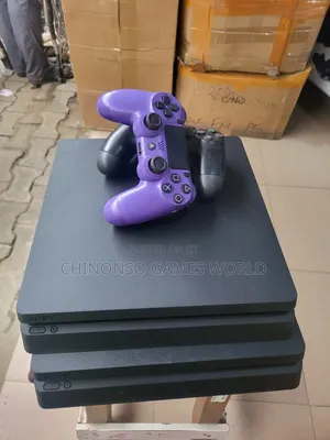 PlayStation4 Slim With 10Games and Pad