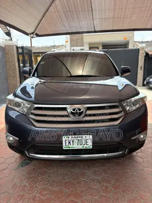 Toyota Highlander 2012 Blue