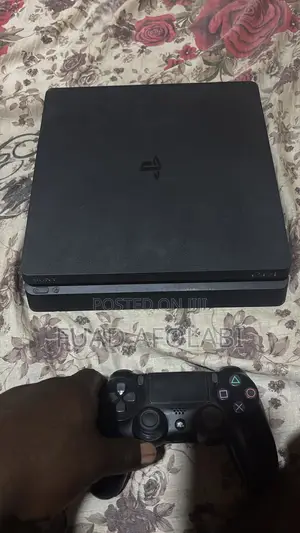 Used Sony PlayStation 4