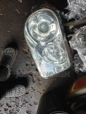 2008 Chrysler 300c Headlight