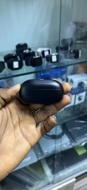 Beats Solo Buds