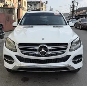 Mercedes-Benz GLE-Class 2016 White