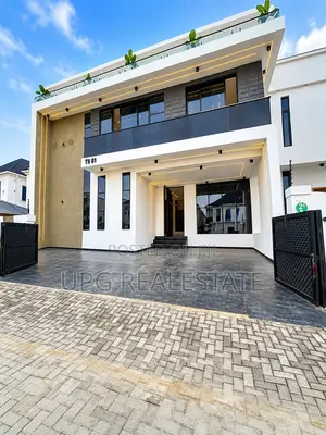 5bdrm Duplex in Ajiwe for sale