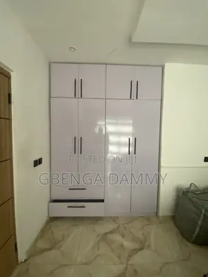Big Wardrobe