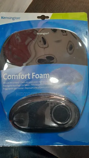 Comfortable Mouse Pad With Wrist Rest.
