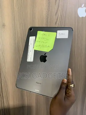 Apple iPad Air (2022) 256 GB Gray