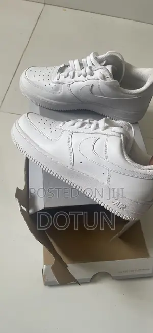 Nike Airforce 1 White