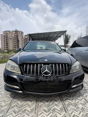 Mercedes-Benz C300 2008 Black