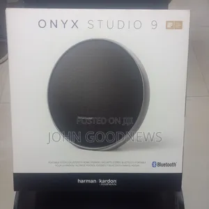 Onyx Studio 9