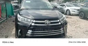 Toyota Highlander XLE 4dr SUV AWD (3.5L 6cyl 6A) 2015 Gray
