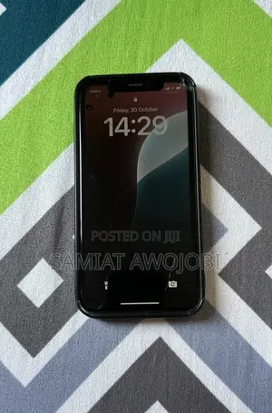 Apple iPhone XR 64 GB Black