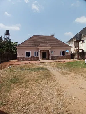 3bdrm Bungalow in Fha Kapuwa, Lugbe District for rent