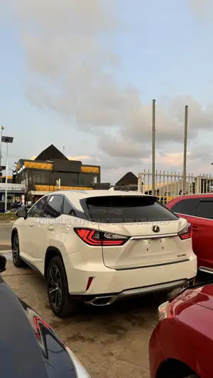 Lexus RX 350 AWD 2017 White