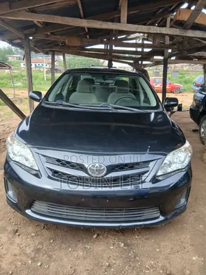 Toyota Corolla 2011 Silver
