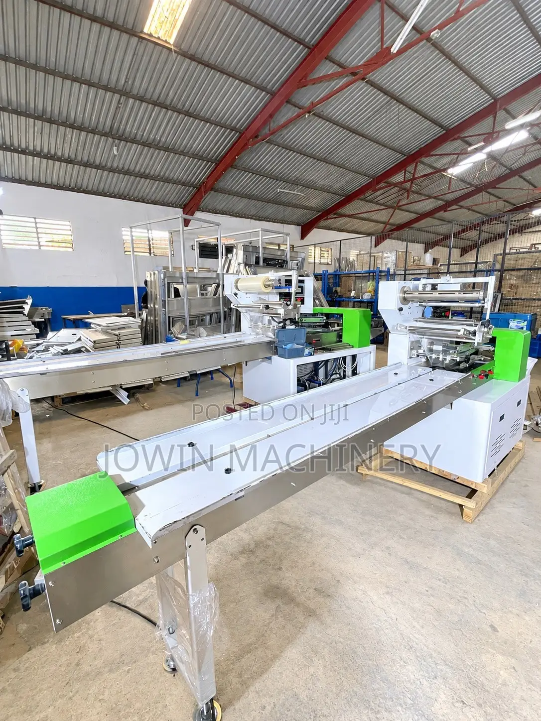 Bread Packaging Machine -Flow Wrap
